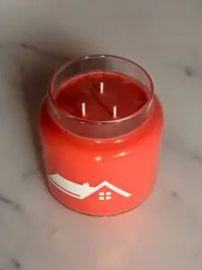 Cinnamon candles