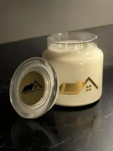 apple candle with cbd